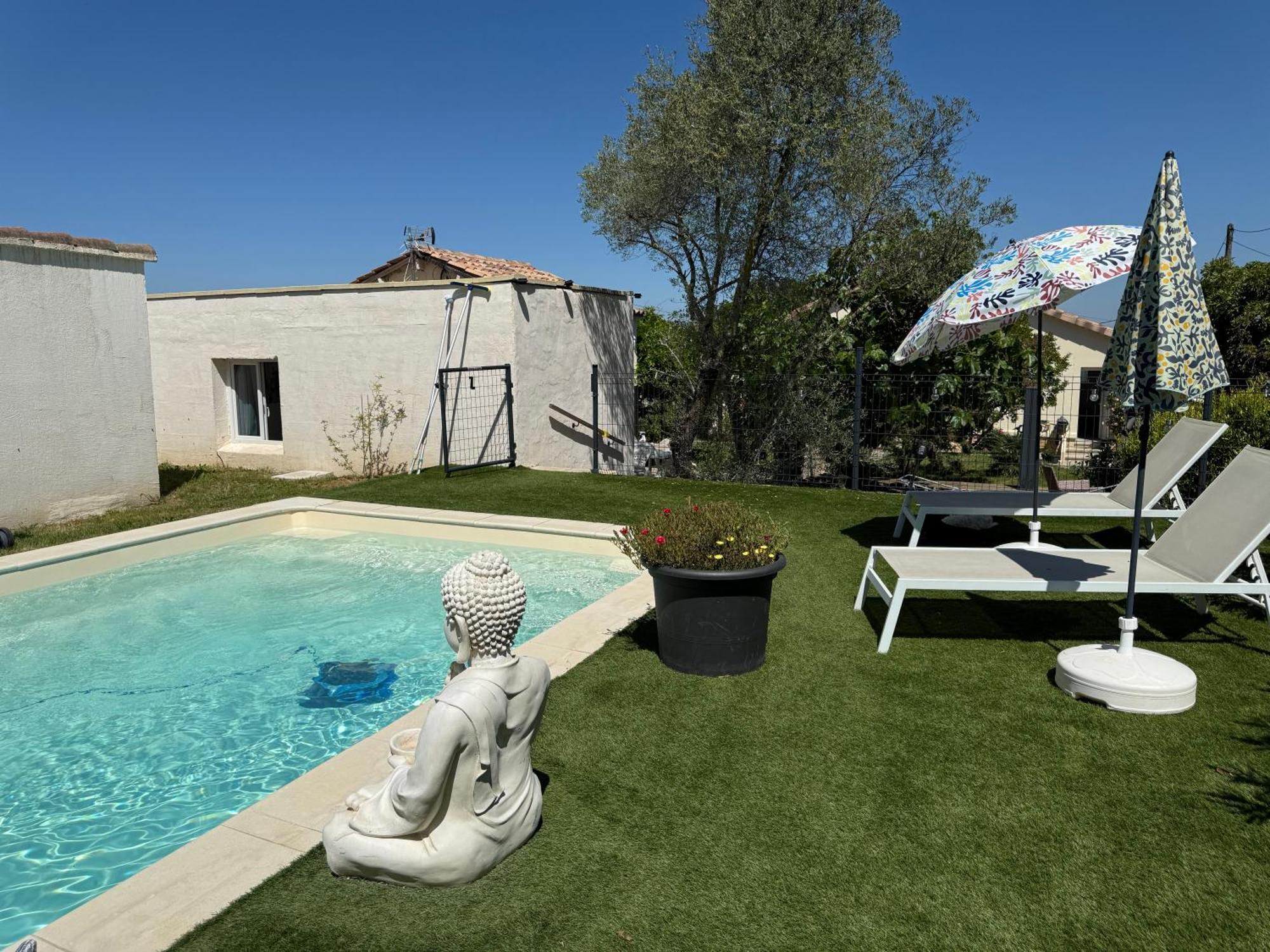 Gite Climatise Avec Piscine Sur Les Hauteurs De Bollène Buitenkant foto